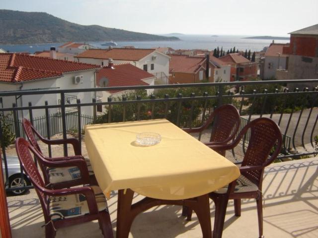 Apartments Ada Primošten Zewnętrze zdjęcie