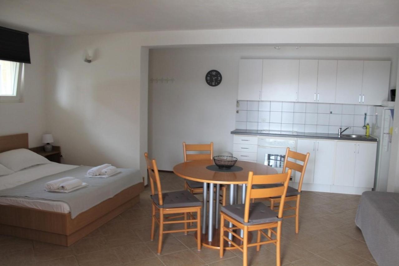 Apartments Ada Primošten Zewnętrze zdjęcie